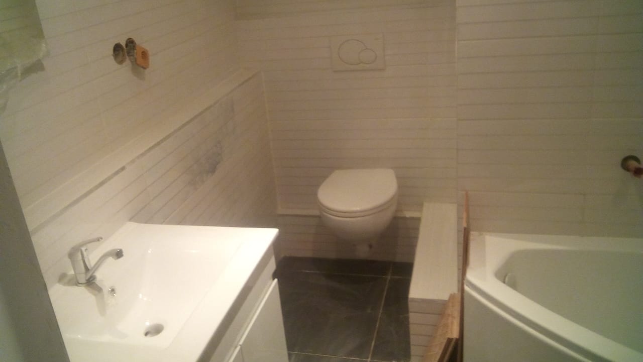 Rekonstrukce koupelnovho jdra (Pardubice)